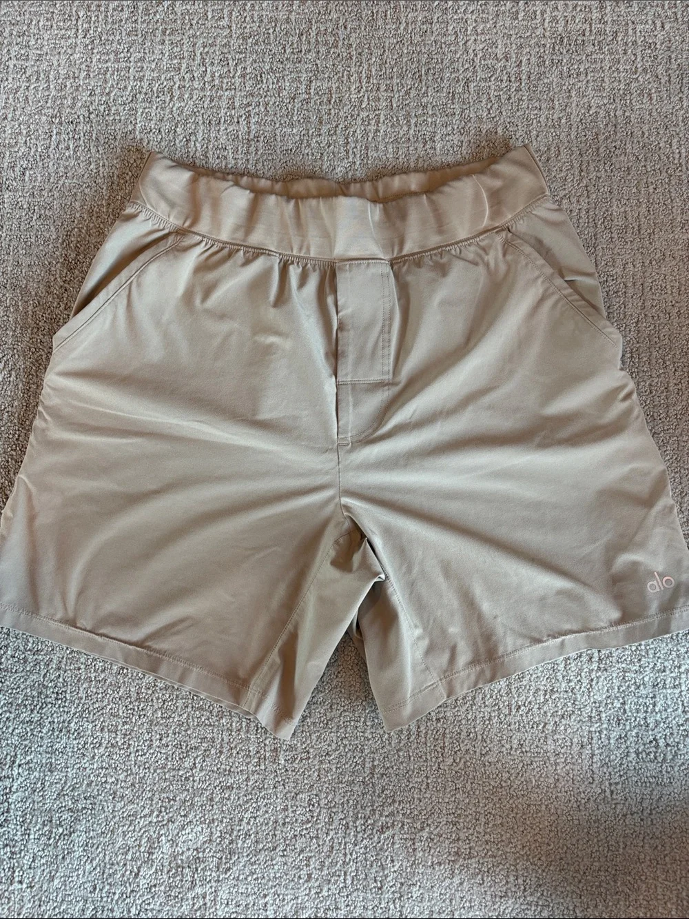 ALO Yoga Men’s Athletic Shorts — Khaki Beige
